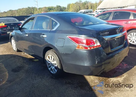 2013 Nissan Altima 2.5 S z USA, uszkodzony, nr VIN 1N4AL3AP0DC915000